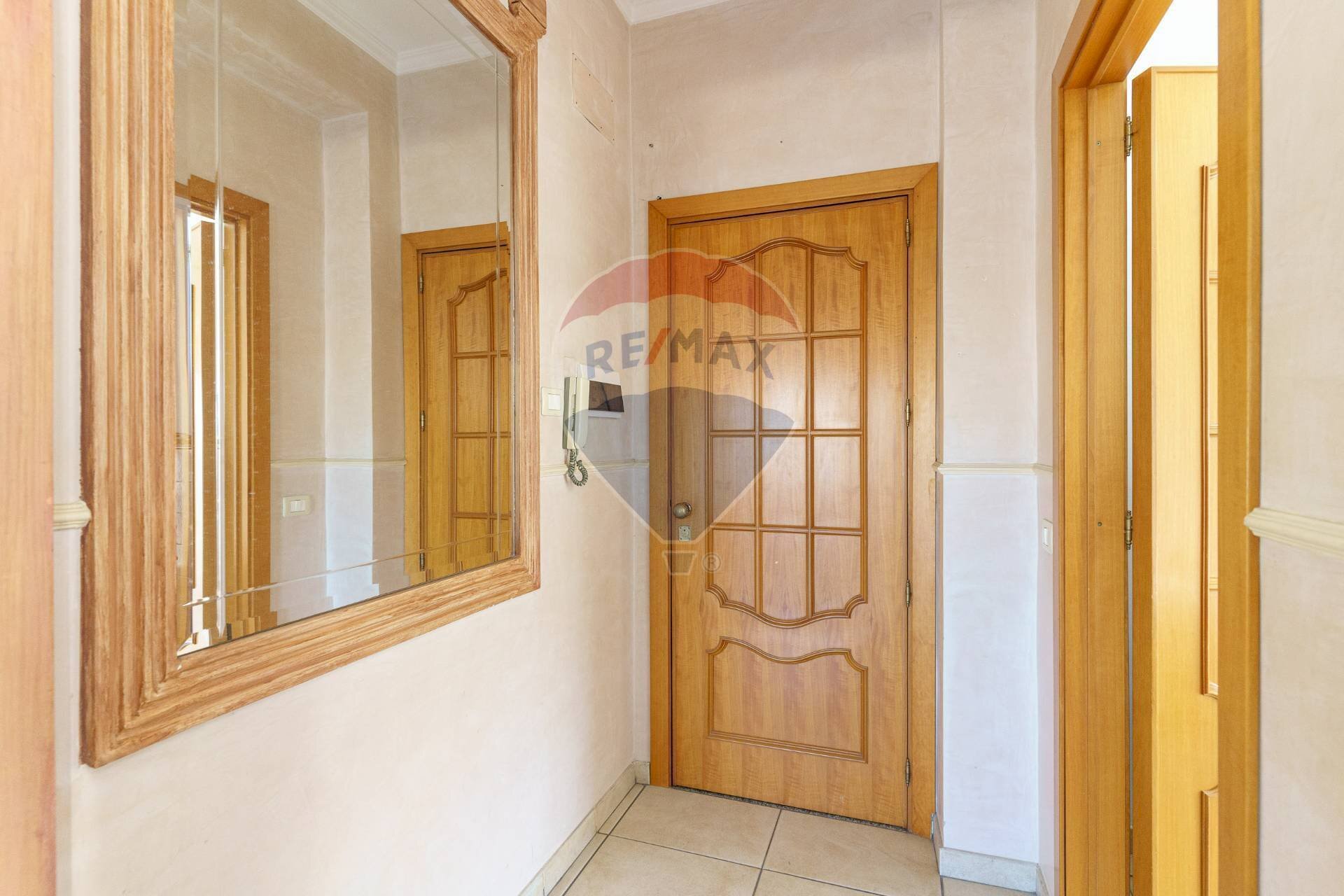 Hall / corridoio - Quadrilocale Via Tellaro
 
36, Catania - foto 2