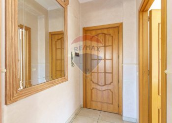 Hall / corridoio - Quadrilocale Via Tellaro
 
36, Catania - foto 2