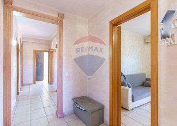 Hall / corridoio - Quadrilocale Via Tellaro
 
36, Catania - foto 20