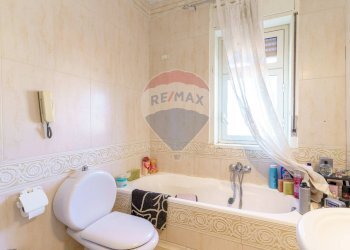 Bagno - Quadrilocale Via Tellaro
 
36, Catania - foto 25