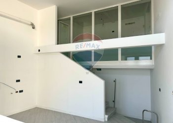 Scale - Locale Commerciale Lovere - foto 4