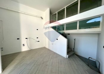 Stanza vuota - Locale Commerciale Lovere - foto 8