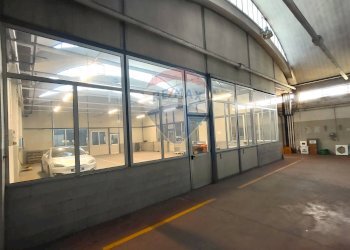 Parcheggio - Capannone via Ceresio
 
35, Vigevano - foto 10