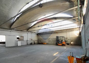 Parcheggio - Capannone via Ceresio
 
35, Vigevano - foto 16