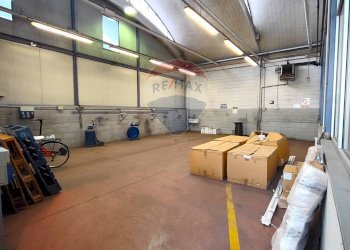 Parcheggio - Capannone via Ceresio
 
35, Vigevano - foto 21