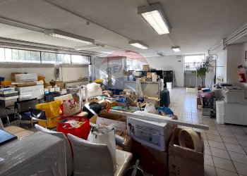 Dispensa di stoccaggio - Capannone via Ceresio
 
35, Vigevano - foto 23