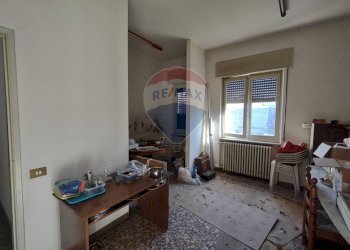 Soggiorno - Capannone via Ceresio
 
35, Vigevano - foto 29