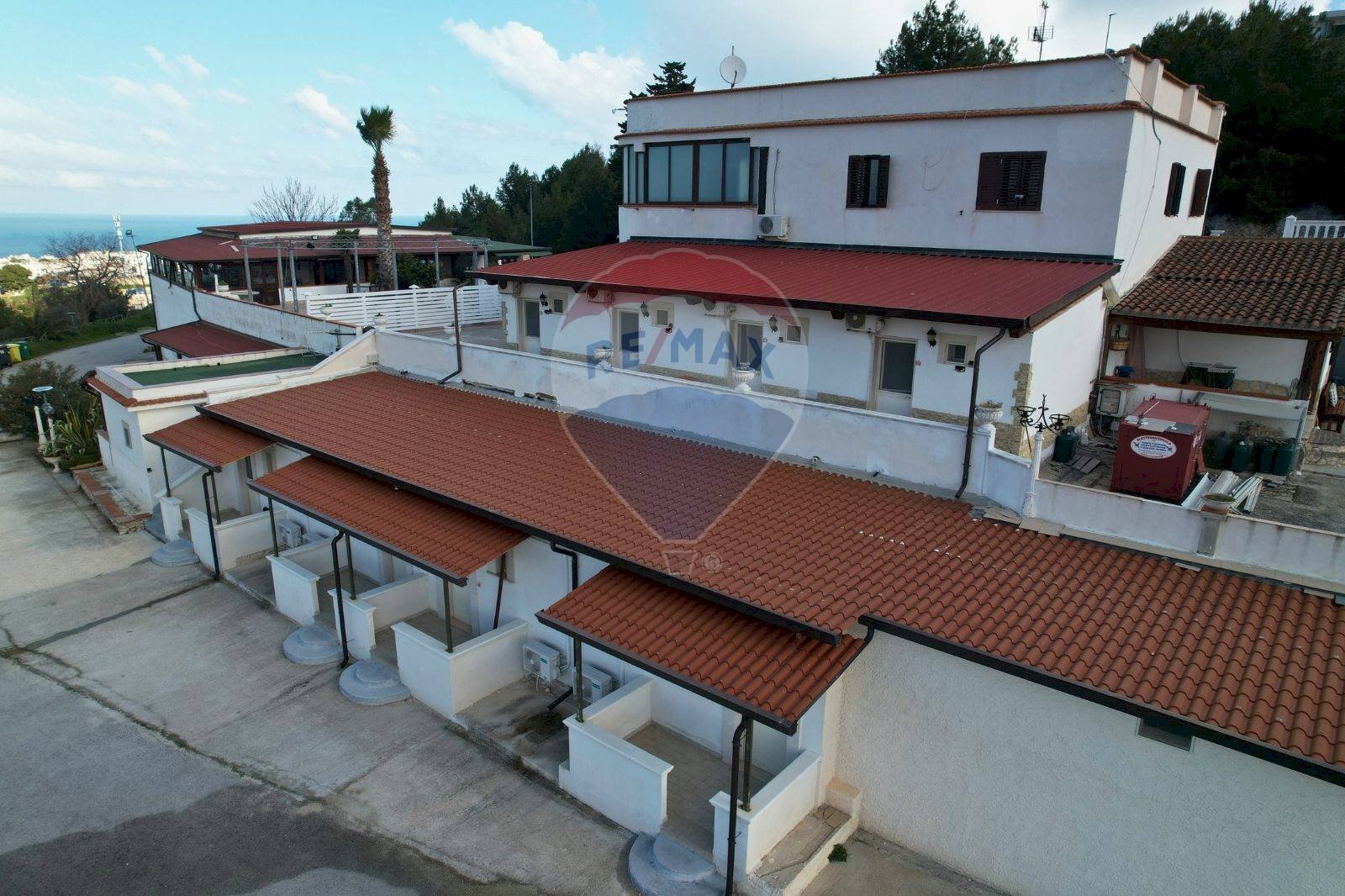 vista esterna - Apartment Località Pietra della Madonna
snc, Peschici - photo 2