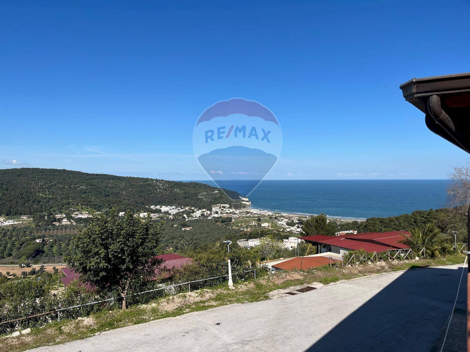 vista mare - Apartment Località Pietra della Madonna
snc, Peschici - photo 3