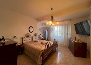 camera da letto - Appartamento Località Pietra della Madonna
 
snc, Peschici - foto 12