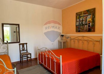 camera - Appartamento Località Pietra della Madonna
 
snc, Peschici - foto 19