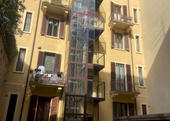 Edificio all\'aperto - Trilocale Via Trebbia
 
31, Milano - foto 2