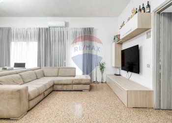 Soggiorno - Casa semi indipendente via varese
 
27, Mozzate - foto 4