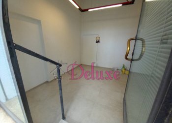 Foto 1 - Locale Commerciale viale Martiri della Libertà, Macerata - foto 1