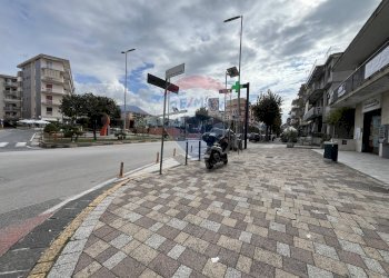 Edificio all\'aperto - Shop Via Pini di Solimene
35, San Giorgio a Cremano - photo 16