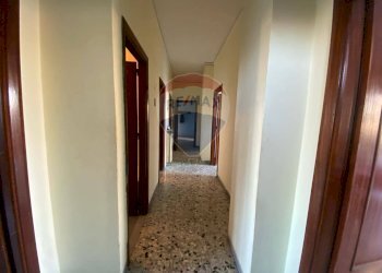 Hall / corridoio - Appartamento Via Roma
 
32, Giugliano in Campania - foto 5