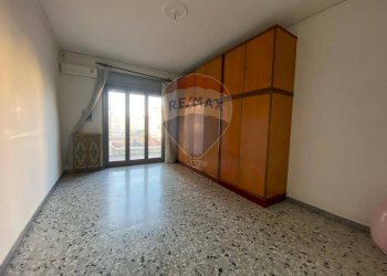 Camera / camera da letto - Appartamento Via Roma
 
32, Giugliano in Campania - foto 8