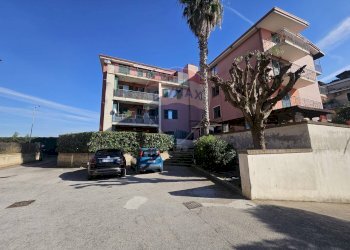 Edificio all\'aperto - Quadrilocale Via Bologna
 
59/E, Villaricca - foto 32