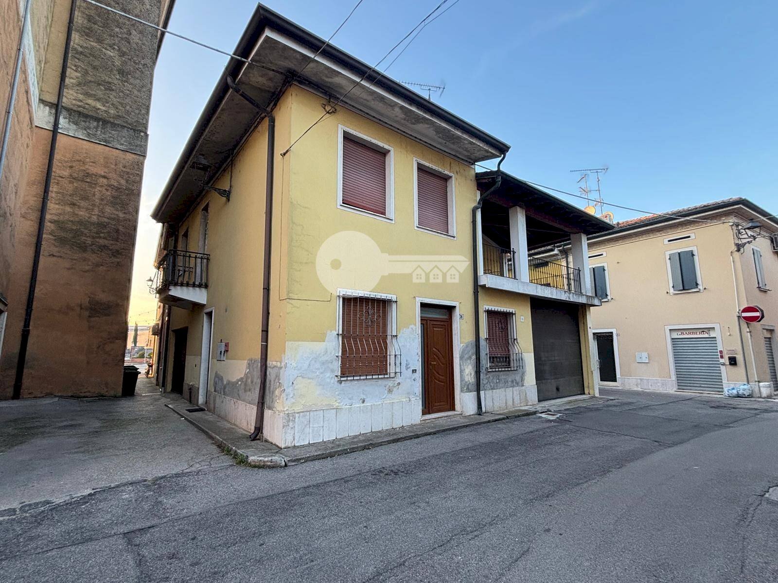 Foto 2 - Casa indipendente Via San Rocco
 
5, Isorella - foto 2