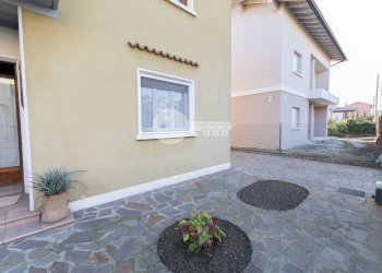 Foto 2 - Villa Via Celso Cami
 
28, Gottolengo - foto 2