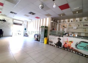 Foto 4 - Locale Commerciale via dante alighieri, Curti - foto 4