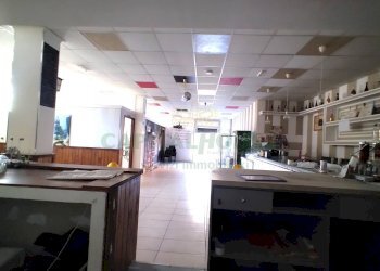 Foto 10 - Locale Commerciale via dante alighieri, Curti - foto 10