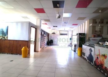 Foto 20 - Locale Commerciale via dante alighieri, Curti - foto 20