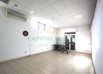 Foto 23 - Locale Commerciale via dante alighieri, Curti - foto 23