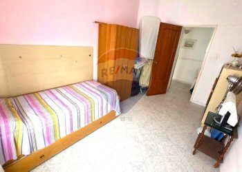 Camera / camera da letto - Three-room apartment via fratelli govoni
 
50, Minturno - photo 20