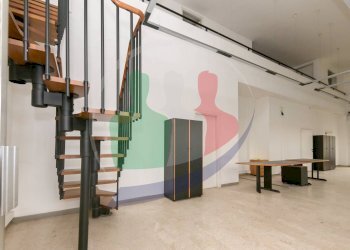 Foto 2 - Locale Commerciale Viale Carru'
 
8, Rivoli - foto 2