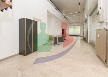 Foto 3 - Locale Commerciale Viale Carru'
 
8, Rivoli - foto 3