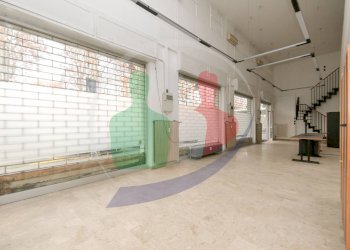 Foto 7 - Locale Commerciale Viale Carru'
 
8, Rivoli - foto 7