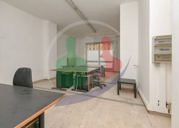 Foto 9 - Locale Commerciale Viale Carru'
 
8, Rivoli - foto 9