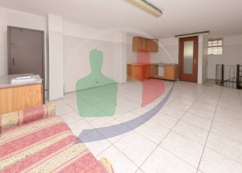 Foto 17 - Locale Commerciale Viale Carrù
 
10, Rivoli - foto 17