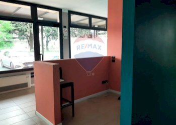 Camera / camera da letto - Locale Commerciale Via XVIII Giugno
 
68, Susegana - foto 6