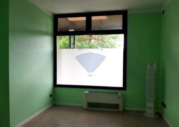 Stanza vuota - Locale Commerciale Via XVIII Giugno
 
68, Susegana - foto 8