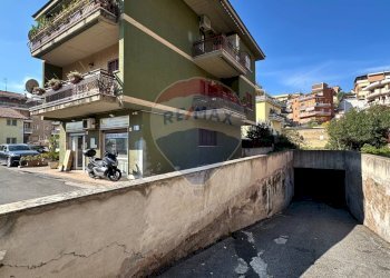 Edificio all\'aperto - Warehouse Via Cornelia
 
202, Roma - photo 1