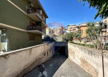 Edificio all\'aperto - Warehouse Via Cornelia
 
202, Roma - photo 2