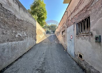 Edificio all\'aperto - Warehouse Via Cornelia
 
202, Roma - photo 4