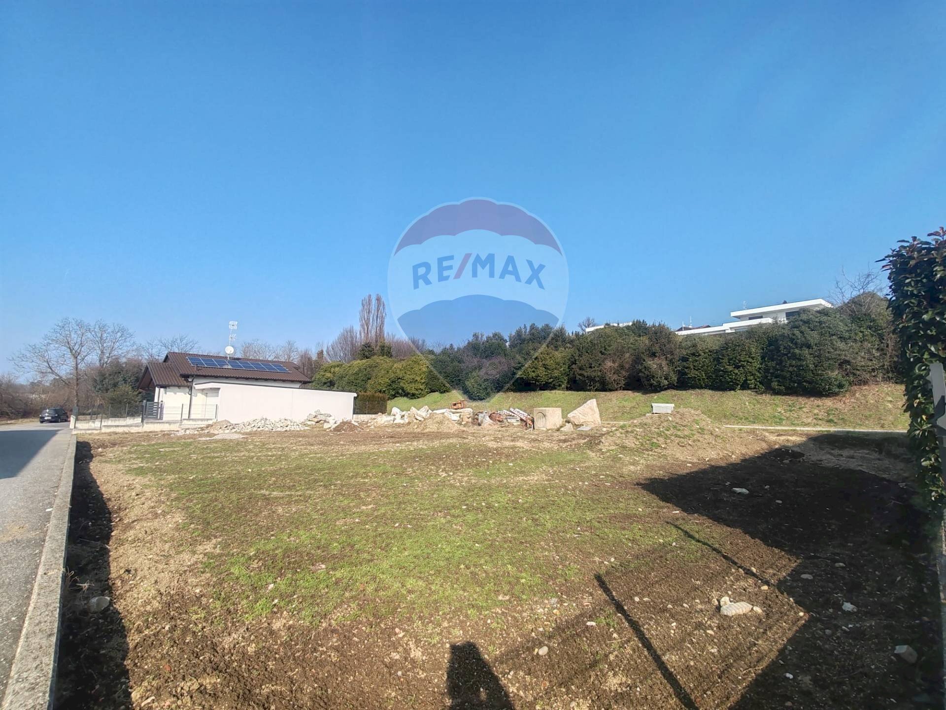 Giardino - Terreno edificabile Via Galvani
 
snc, Mornago - foto 1