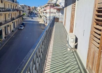 Balcone - Appartamento Via Rodolfo Cristina
 
1, Pozzallo - foto 1