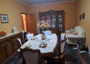 Sala da pranzo - Appartamento Via Rodolfo Cristina
 
1, Pozzallo - foto 16