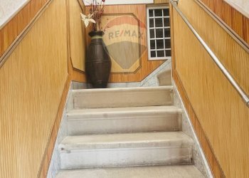 Scale - Casa indipendente Via Vittorio Emanuele III
 
149, Monterosso Almo - foto 9