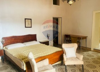 Camera / camera da letto - Casa indipendente Via Vittorio Emanuele III
 
149, Monterosso Almo - foto 23