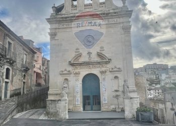 Edificio all\'aperto - Casa indipendente Via Vittorio Emanuele III
 
149, Monterosso Almo - foto 31
