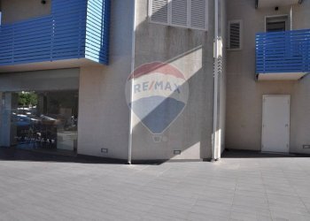 Terrazza - Locale Commerciale VIALE EUROPA
 
449, Ragusa - foto 4