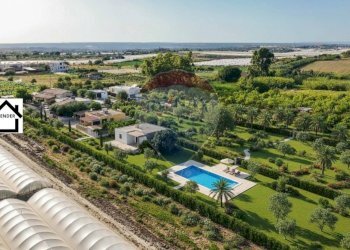 Piscina - Villa Via del Gorgo salato
 
44, Ispica - foto 5