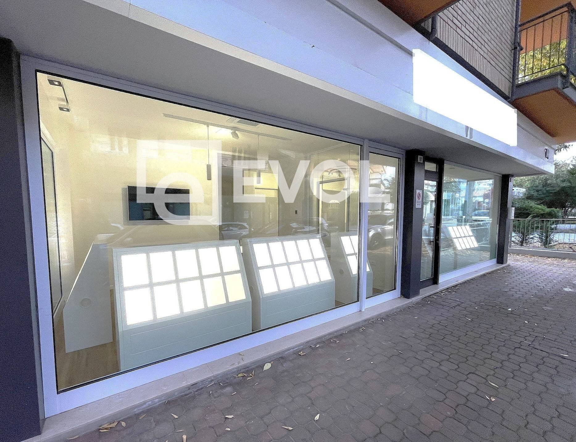 Foto 3 - Ufficio Via Carnia
 
10, Lignano Sabbiadoro - foto 3