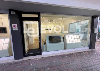 Foto 1 - Ufficio Via Carnia
 
10, Lignano Sabbiadoro - foto 1