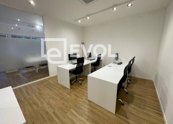 Foto 10 - Ufficio Via Carnia
 
10, Lignano Sabbiadoro - foto 10